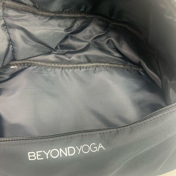 Beyond Yoga Charcoal Backpack - Picture 4 of 8